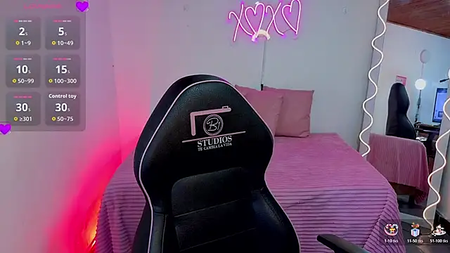 Malory tay1 online show from 31, 10, 2025