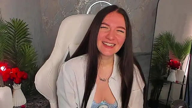 babyisperfect online show from 19, 4, 2026