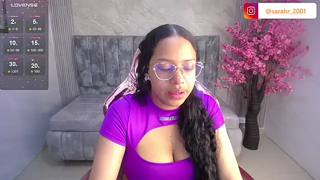 zhara rose s online show from 18, 9, 2025