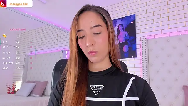 Morggan Fox  online show from 22, 4, 2026