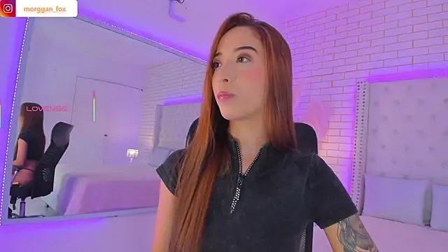 Morggan Fox  online show from 10, 10, 2025