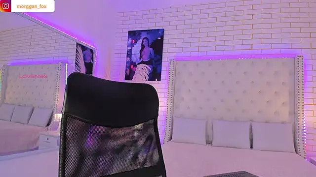 Morggan Fox  online show from 14, 11, 2025