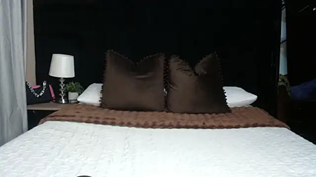 sexdevolxx online show from 8, 4, 2026