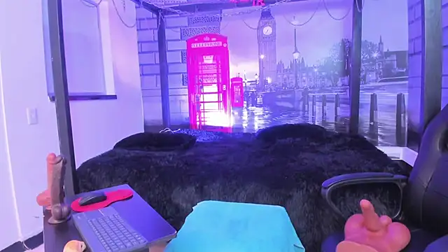 loress ass mature online show from 20, 9, 2025