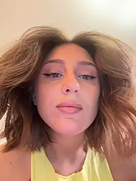 MiaaLoveeee online show from 4, 4, 2026