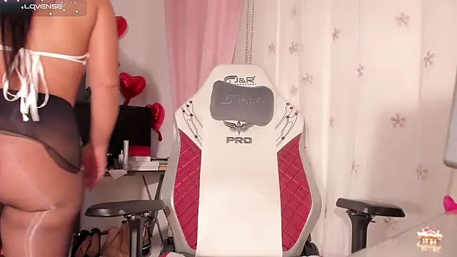 ally sun   online show from 18, 4, 2026