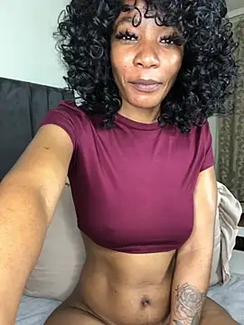 Snapshot of Miss__Mandy chatting on 8, 5, 2026 Miss Mandy online show from 8, 5, 2026