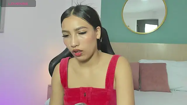 Snapshot of nina_blake chatting on 8, 10, 2025 nina blake online show from 8, 10, 2025