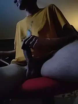 Snapshot of magicluke1 chatting on 30, 9, 2025 magicluke1 online show from 30, 9, 2025