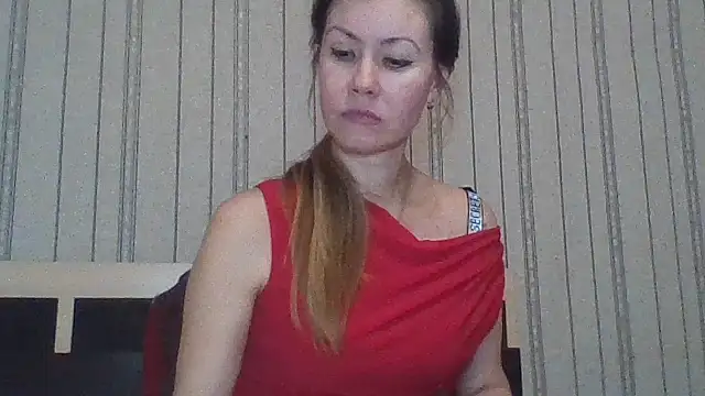 Eva Neon online show from 15, 9, 2025