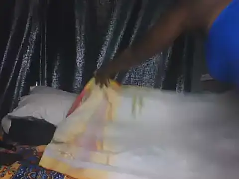 spicybootie online show from 17, 3, 2025
