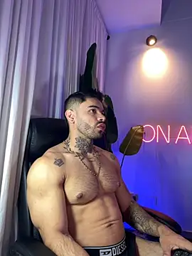 Snapshot of thiagoferrari2 chatting on 1, 10, 2025 thiagoferrari2 online show from 1, 10, 2025