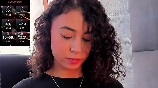 AliceStevens  online show from 24, 11, 2025