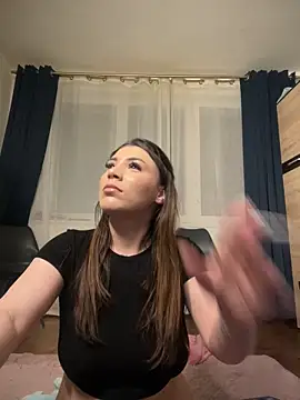Natasha Cameron22 online show from 9, 5, 2026