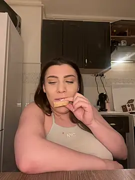 Natasha Cameron22 online show from 11, 2, 2026