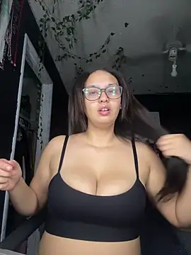 Snapshot of hoesluvcedes chatting on 15, 5, 2026 hoesluvcedes online show from 15, 5, 2026