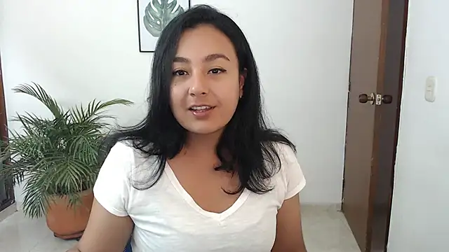 Snapshot of Themagicpotion chatting on 20, 5, 2026 Themagicpotion online show from 20, 5, 2026