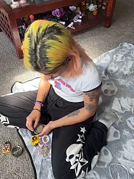 Harley cams online show from 23, 10, 2025