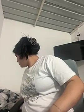 pareja curiosa19 online show from 16, 10, 2025