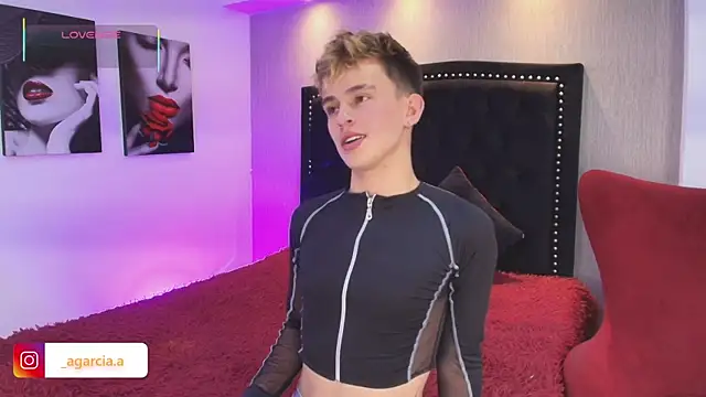 LiamWildx20 online show from 4, 12, 2025