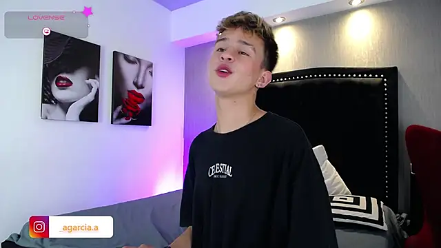 LiamWildx20 online show from 13, 2, 2026