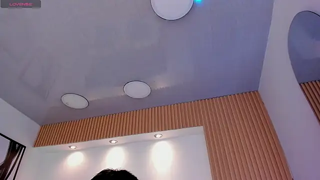 LiamWildx20 online show from 5, 7, 2026