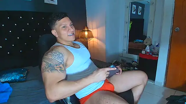 ethan dalton  online show from 8, 11, 2025