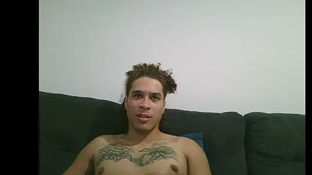 Snapshot of shurthingx chatting on 13, 1, 2026 shurthingx online show from 13, 1, 2026