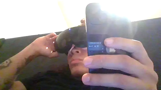 Snapshot of shurthingx chatting on 19, 5, 2026 shurthingx online show from 19, 5, 2026