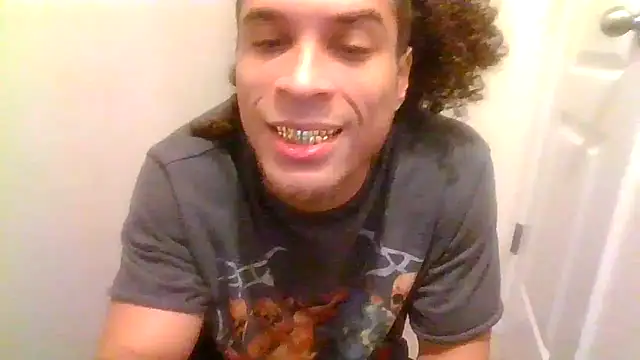 Snapshot of shurthingx chatting on 20, 5, 2026 shurthingx online show from 20, 5, 2026