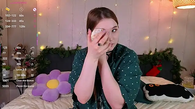 ConstanceHelms online show from 6, 1, 2026