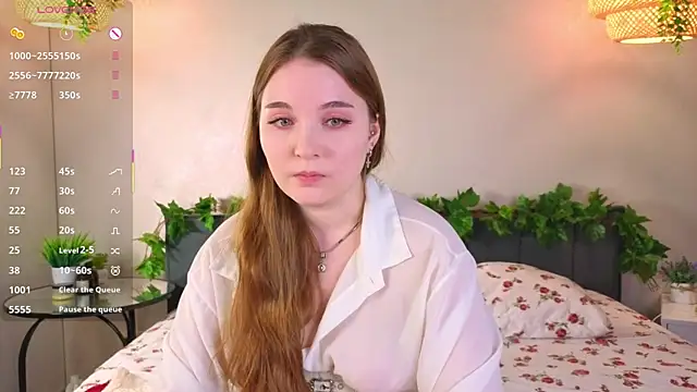 ConstanceHelms online show from 20, 12, 2025