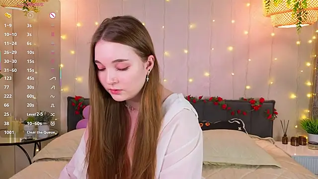 ConstanceHelms online show from 8, 2, 2026