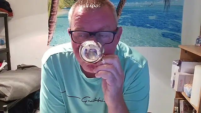 Snapshot of JamesBauer chatting on 15, 5, 2026 JamesBauer online show from 15, 5, 2026