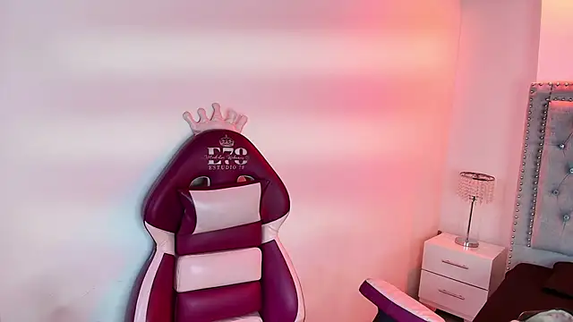 Lia adamsss online show from 7, 2, 2026