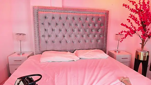 Lia adamsss online show from 6, 11, 2025