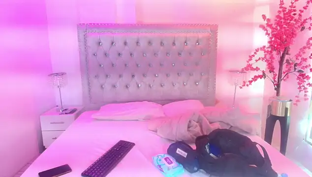 Snapshot of Lia_adamsss chatting on 23, 5, 2026 Lia adamsss online show from 23, 5, 2026
