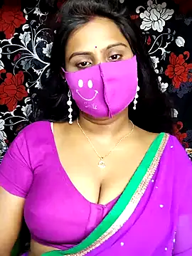 Snapshot of hotshilpa chatting on 18, 10, 2025 hotshilpa online show from 18, 10, 2025