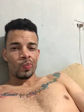 HenriquePhn online show from 4, 8, 2026