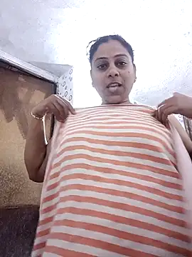 JENNIFERtamil online show from 18, 2, 2026