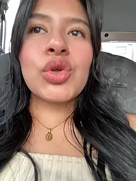 andrea gomes  online show from 29, 11, 2025