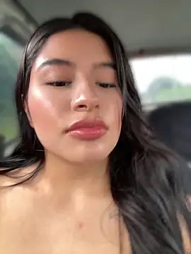 andrea gomes  online show from 18, 4, 2026