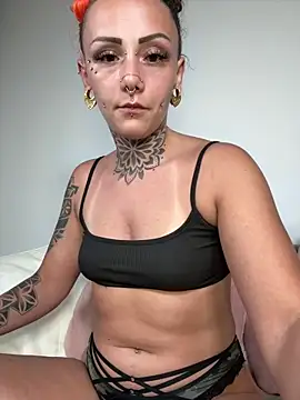 Snapshot of xxveraa_vibe chatting on 24, 5, 2026 xxveraa vibe online show from 24, 5, 2026