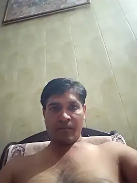 johnny8731 online show from 12, 4, 2026