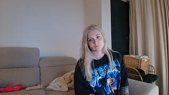 tattoobbgirl online show from 28, 3, 2026