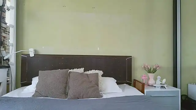 Angelika Ann online show from 2, 3, 2026