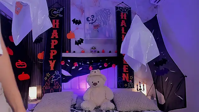 peachandtyron  online show from 27, 10, 2025