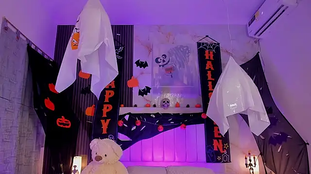 peachandtyron  online show from 1, 11, 2025