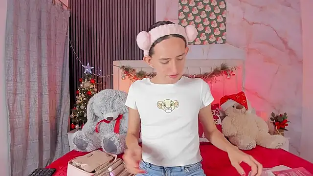 peachandtyron  online show from 20, 12, 2025