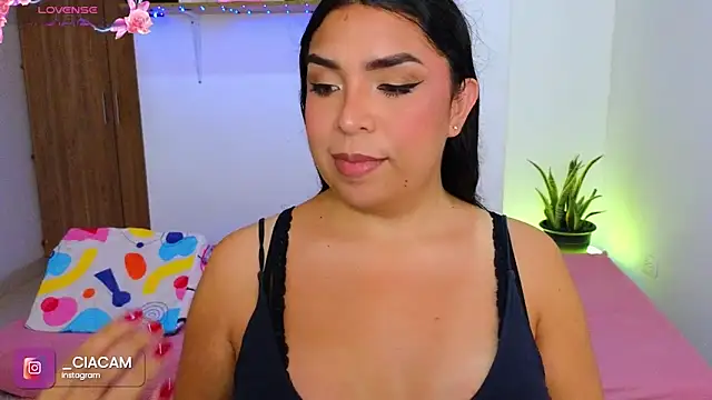 Snapshot of ciacam_ chatting on 4, 11, 2025 ciacam online show from 4, 11, 2025